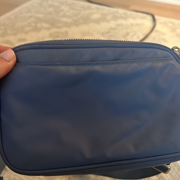 Lululemon crossbody bag - Picture 4 of 4